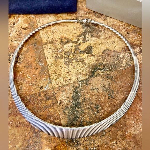 Sterling Silver 925 Omega Necklace 16 inches 🩶 - Picture 6 of 10